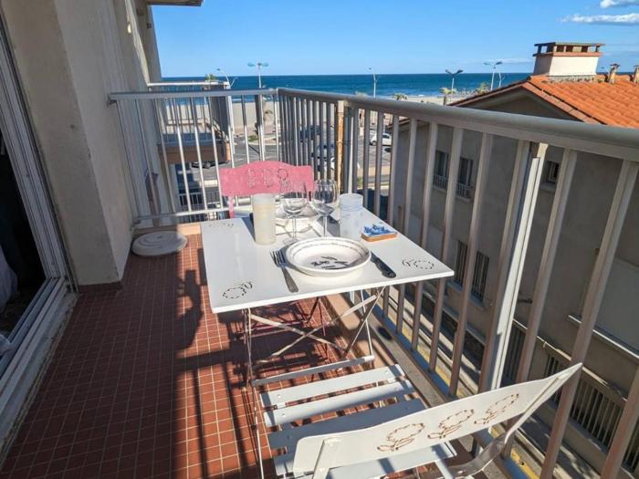 Appartement rénové avec vue mer - 4 pers. - FR-1-696-39