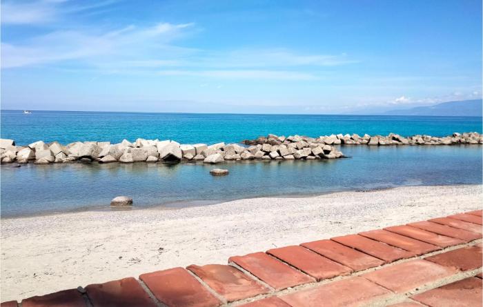 Beautiful Home In Pizzo Calabro With 2 Bedrooms