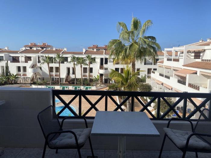 Apart Hotel 1 bed Apartment 8A1, Victoria Court 1, Los Cristianos, Tenerife