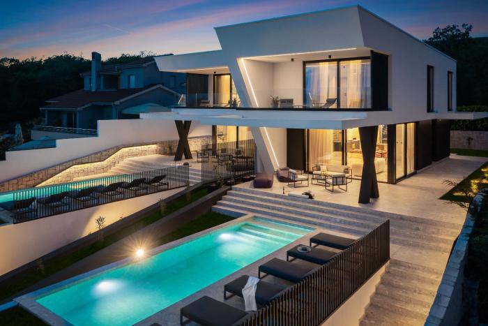 Luxury Villa Ander with Pool