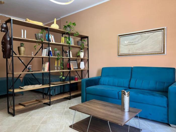 Mel Apt 1 lungomare Vlore, Albania