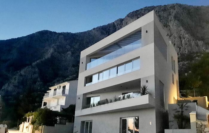 Apartments by the sea Drasnice, Makarska - 21341