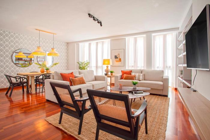 Genteel Home Uncibay