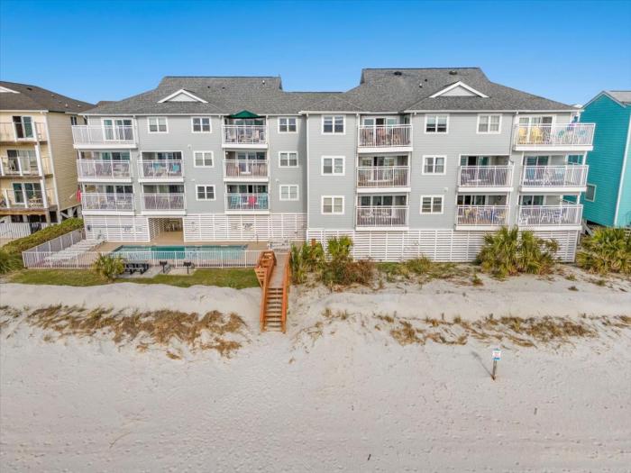 South Shores II, Unit 105