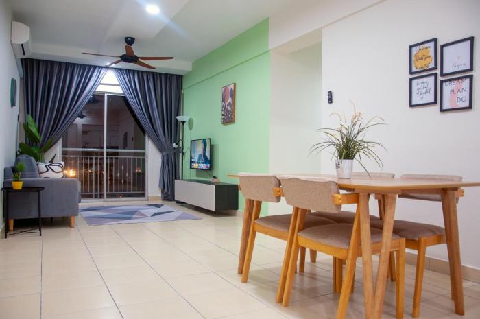 Five H Family Service Apartment