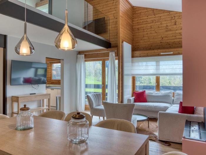 Appartement 4 Chambres à Megève Mont dArbois, Proche Pistes et Golf, 120m², Terrasse, Wi-Fi, Parking - FR-1-453-241
