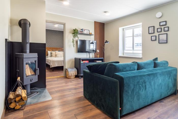 Alice Backyard Holiday Home - Apartments, Rooms & Exclusive Cave Saunas