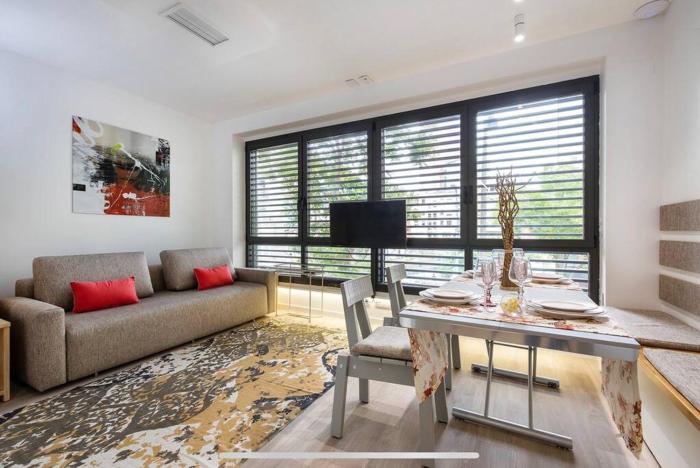 II-II Hub Luxury New Apartments