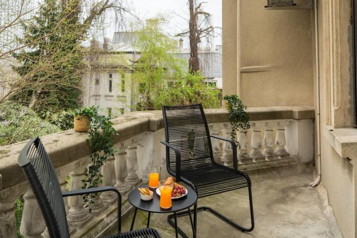 Stylish & Charming Apartment - City Center