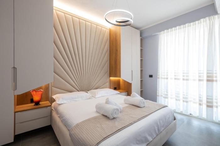 The view4- "Free Parking"