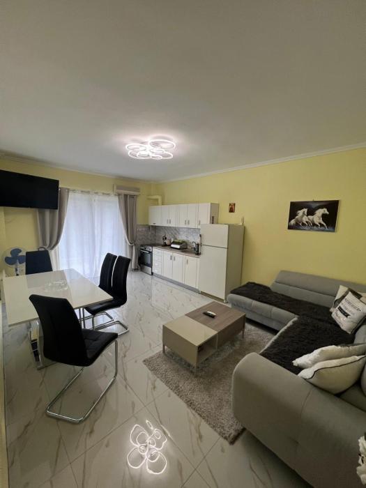 PARADISE LUXURY APARTMENTS