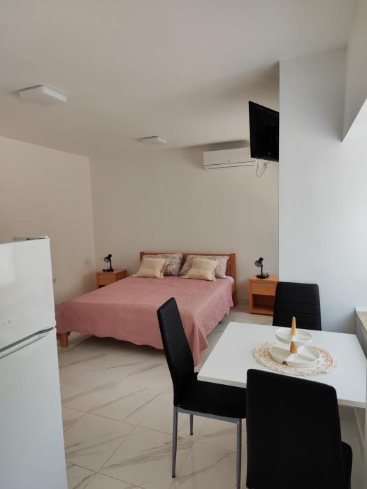 Studio Apartment Klarić