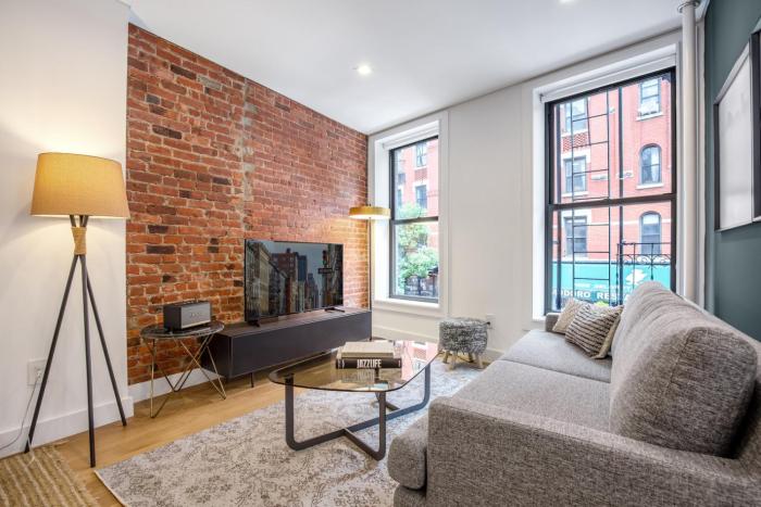 Spacious Nolita 2BR w WD in a prime area NYC-296