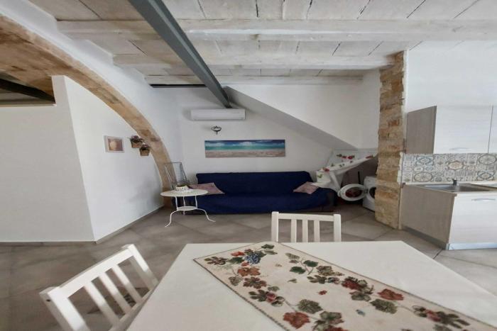 Vicolo IV Home 200m From Sea - Happy Rentals