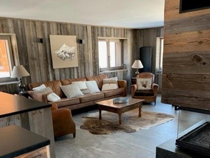 Duplex 11 pers. au centre de Crest-Voland, cheminée, ski-room, wifi, non fumeurs - FR-1-733-36