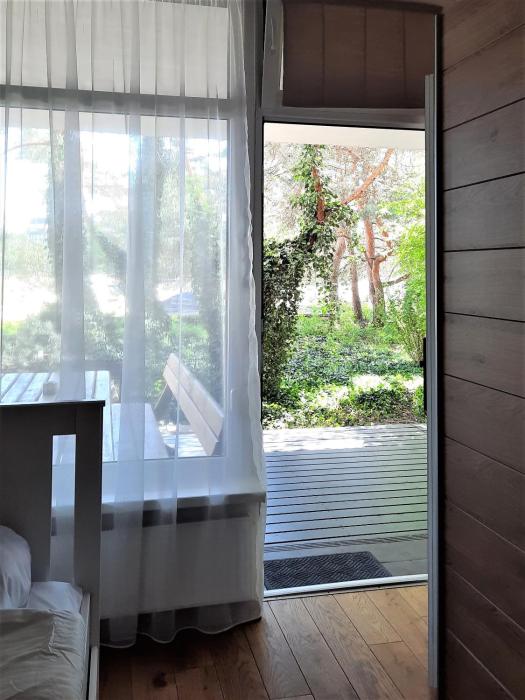 Apartamentai su terasa Rugelyje