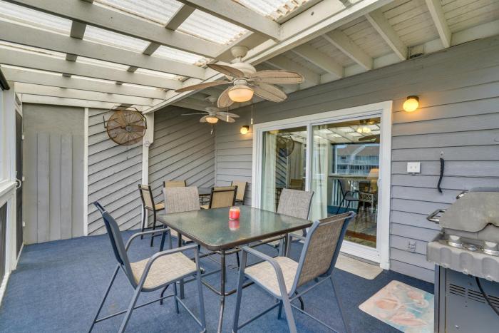 Cape San Blas Gem Walk to Beach and Pool!