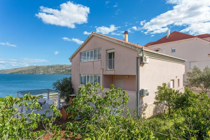 Apartments by the sea Poljica, Trogir - 10353