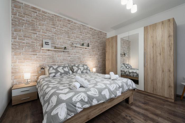 MIMA house with apartments