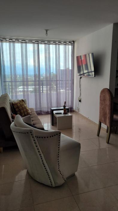 Fernando hermoso apartamento 3 alcobas piscina