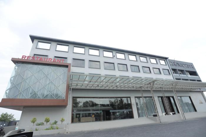 Ratnapriya hotel and resort