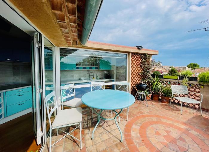 LAtypique - T3 grande terrasse, BBQ vue et cheminée