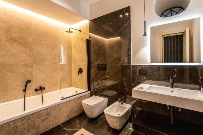 Royal Arthouse Apartment Luxury Apartment - Palazzo Caracciolo DArena