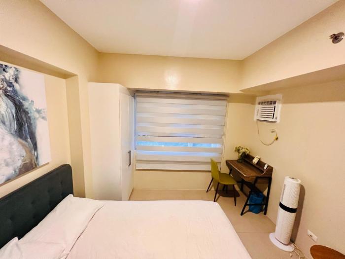 **H Incomparable Value