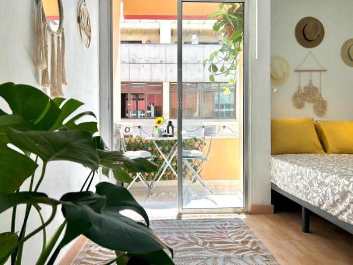 2 min dalla Spiaggia Loft Terrazza Casa Gialla