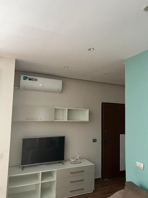 Großzügige Wohnung in zentraler Lage mit Balkon