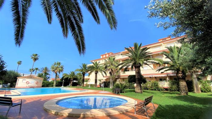 La Marina VYB frente al mar