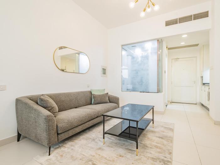 Minimalistic Studio in Palm Views - Palm Jumeirah