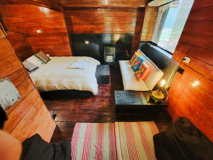 Wolf Totem Lux Backpacker Industrial Studio