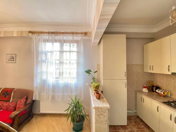 Sweet Home Sleeps 4 with Garden