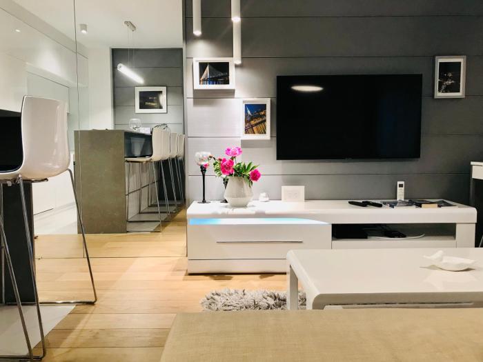 SLAVNA - Luxe & Wine by the Fortress