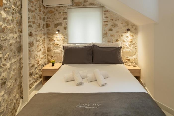 Anassa 2 City Center Apartment