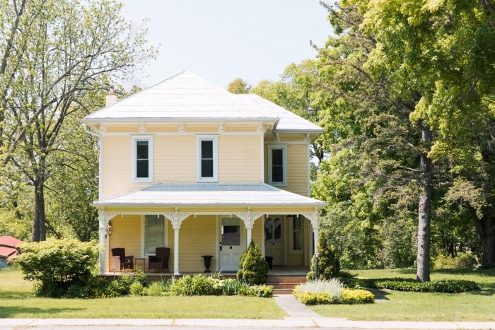 Watson House - Century Home near Sandbanks STA-2019-0022