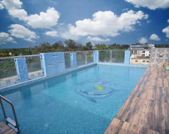Hotel Silver Land New Digha with Rooftop Pool