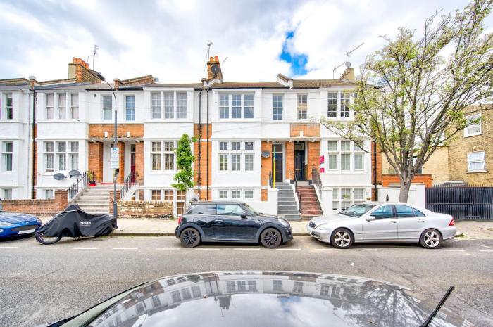 Beautiful 2 bed apartment in central London