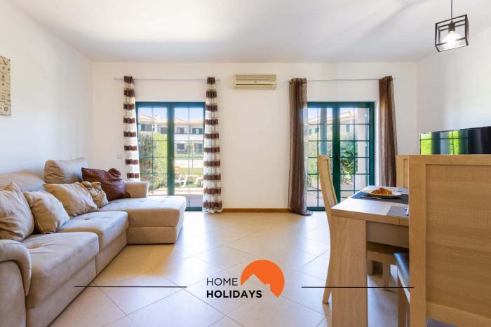 #146 Summer House A6 by Home Holidays