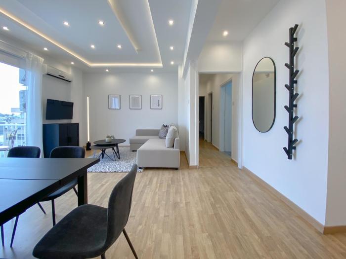 Phaedrus Living: Nicosia Downtown Flat 704