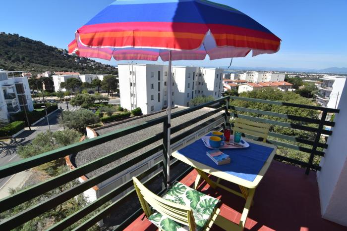 RNET - Mas Oliva Studio, piscina, terraza