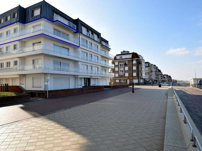 Apartment in De Haan with Sea View