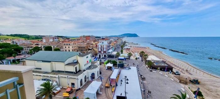 P012 - Porto Recanati, meraviglioso trilocale fronte mare