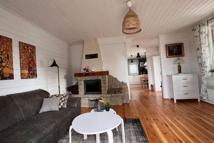 Roztocze, Podlesina; Dom z dużym ogrodem i sauną na szlaku rowerowym