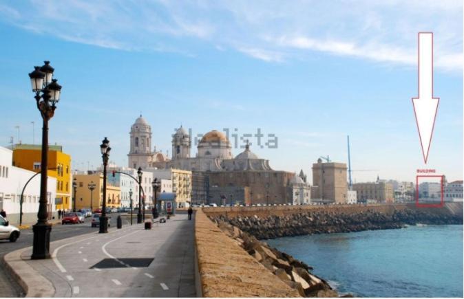 Flat near cathedral. 3 bedrooms.