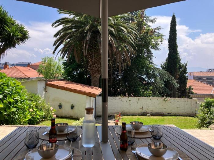 Céntrico con jardín en Santander