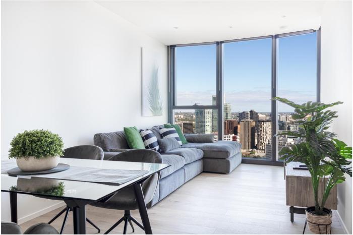 3BR 2BATH, Southbank, Stylish, Sea View