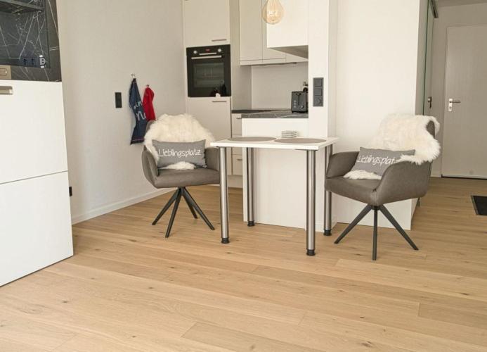 Strand-Zeit - ein Steinwurf zum Meer