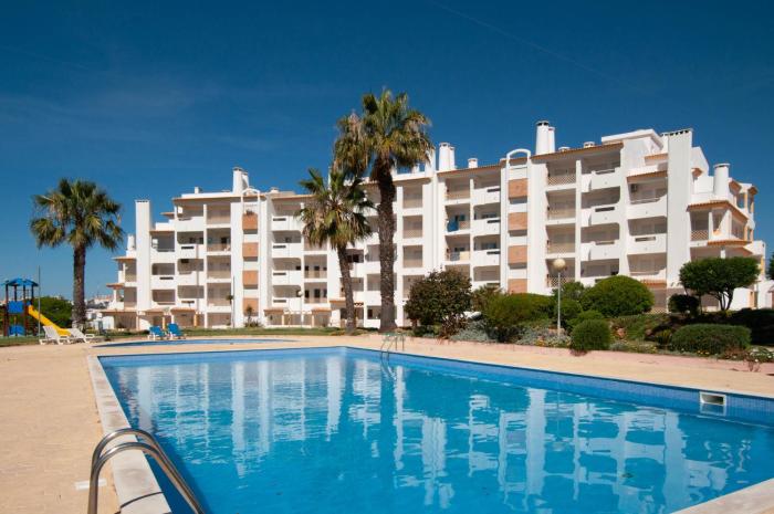 Ondas Verdes by OCvillas